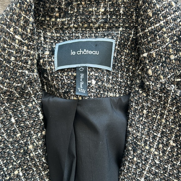 Gorgeous le chateau blazer - Picture 2 of 3